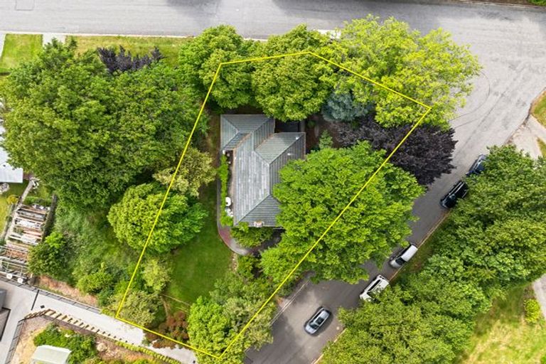 Photo of property in 37 Stratford Terrace, Wanaka, 9305