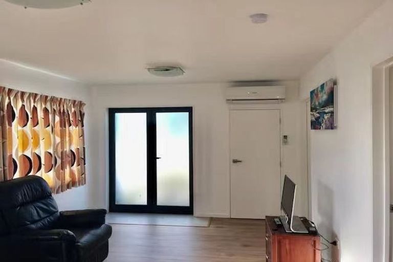 Photo of property in 29 Butley Drive, Farm Cove, Auckland, 2012