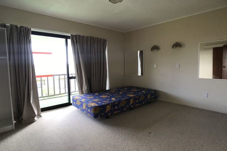 Photo of property in 96 Langana Avenue, Browns Bay, Auckland, 0630