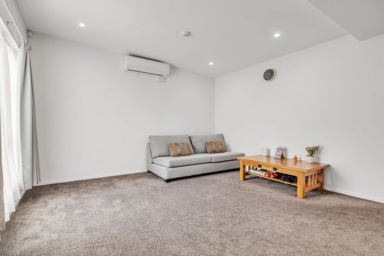 Photo of property in 6 Manahau Lane, Flat Bush, Auckland, 2019