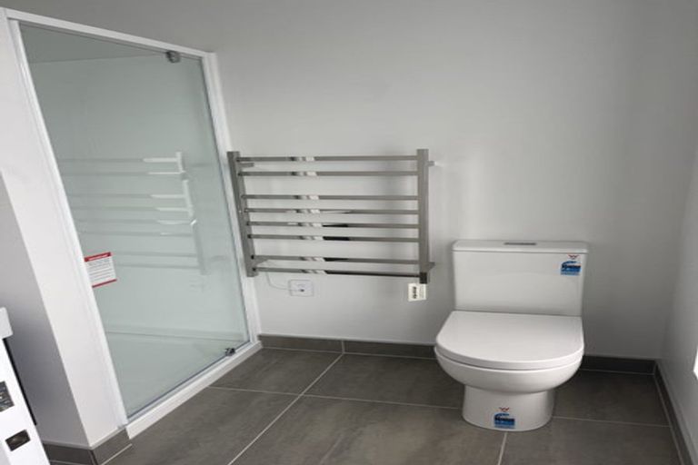 Photo of property in 1a Mamari Street, Rongotai, Wellington, 6022