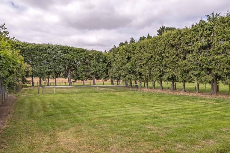 Photo of property in 352a Marshs Road, Halswell, Christchurch, 8025