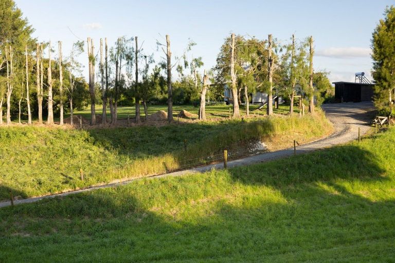 Photo of property in 612 No 1 Road, Te Puke, 3182