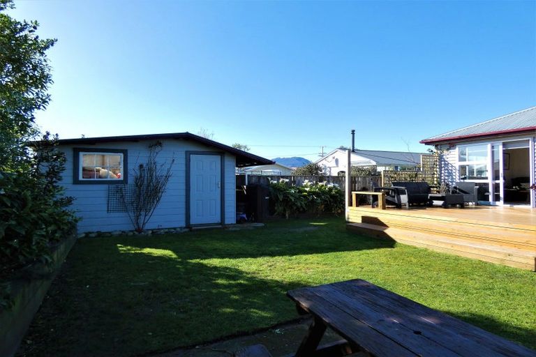 Photo of property in 23 Gladstone Street, Westport, 7825