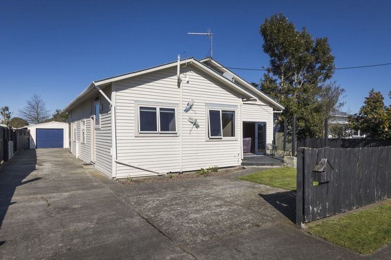 Photo of property in 51 Marlborough Street, Feilding, 4702