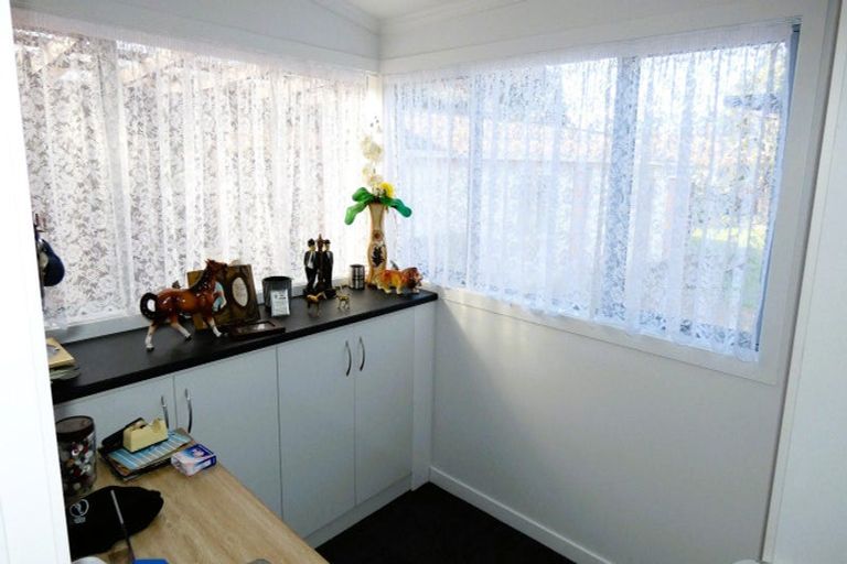 Photo of property in 22 Roebuck Street, Westport, 7825