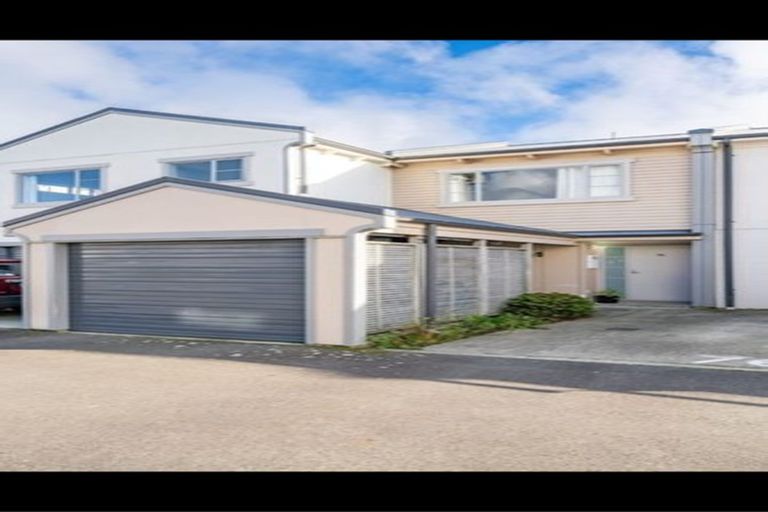 Photo of property in Monterey Apartments, 78/232 Middleton Road, Glenside, Wellington, 6037