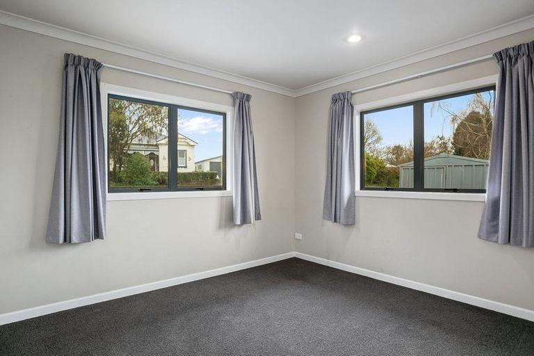 Photo of property in 2 Knox Place, Leamington, Cambridge, 3432