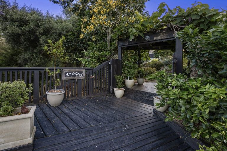 Photo of property in 361h Paremoremo Road, Paremoremo, Auckland, 0632