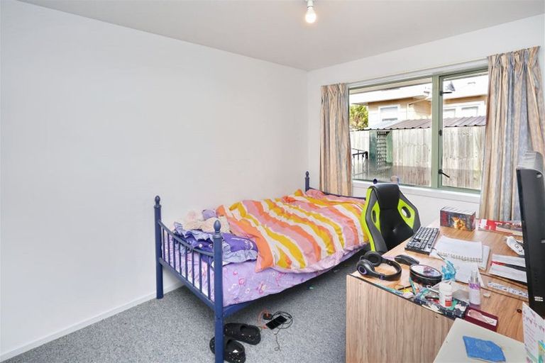 Photo of property in 42a Main Road North, Woodend, 7610