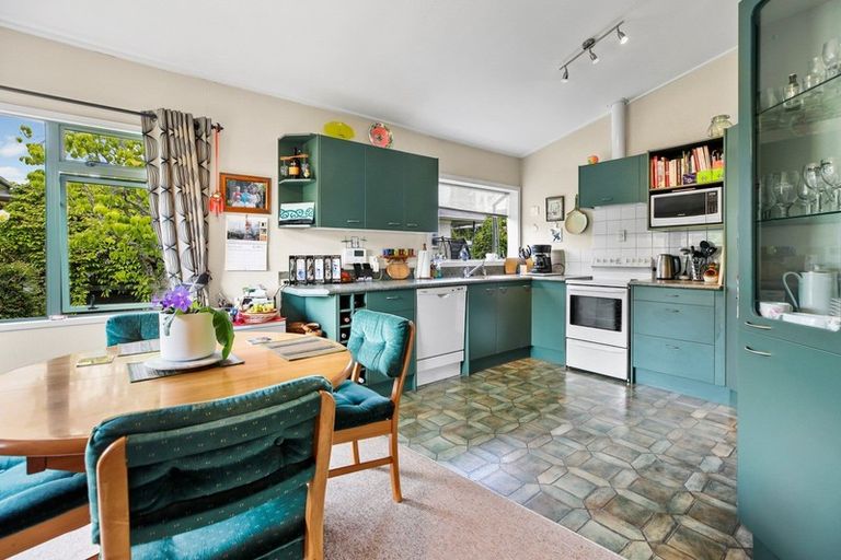 Photo of property in 38 Houchens Road, Glenview, Hamilton, 3206