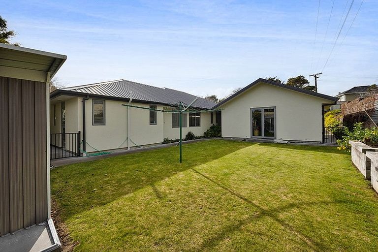 Photo of property in 184b Seaview Road, Westown, New Plymouth, 4310