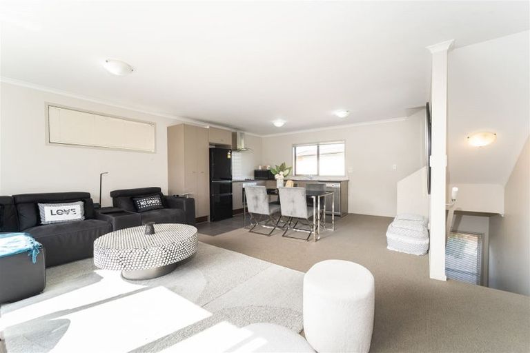 Photo of property in St Claire Village, 35/172 Mcleod Road, Te Atatu South, Auckland, 0610