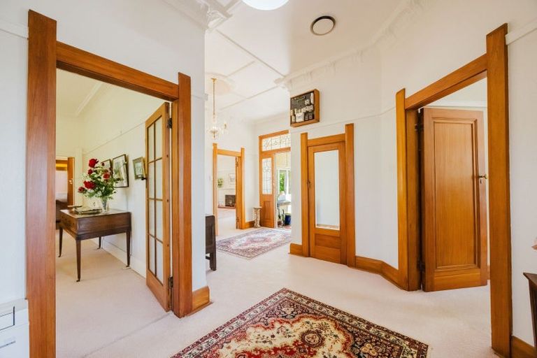 Photo of property in 10 Tavistock Road, Waipukurau, 4200