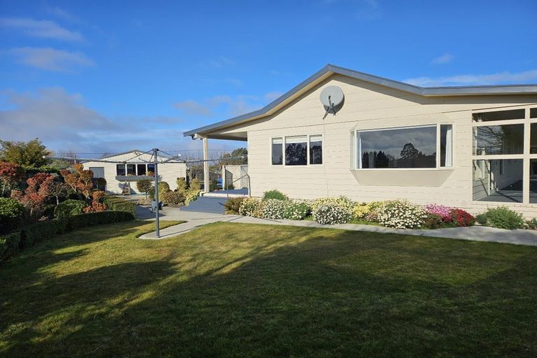 Photo of property in 27 Allan Street, Waimate, 7924