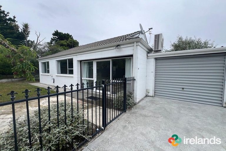 Photo of property in 2/41 Bowhill Road, New Brighton, Christchurch, 8083