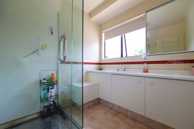 Photo of property in 12 Chestnut Court, Havelock North, 4130