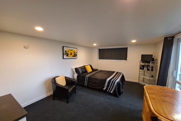 Photo of property in 8 Walmer Grove, Bell Block, New Plymouth, 4312