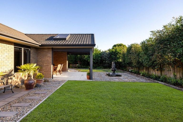 Photo of property in 9 Brancaster Place, Cambridge, 3434