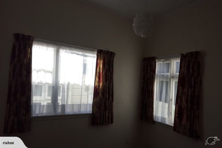 Photo of property in 49 Wilson Street, Newtown, Wellington, 6021