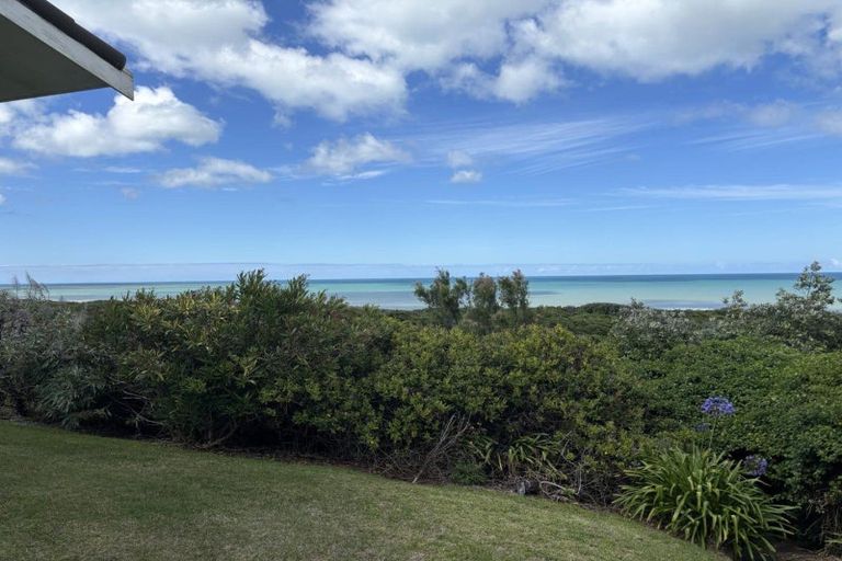 Photo of property in 109 Karaka Street, Castlecliff, Whanganui, 4501