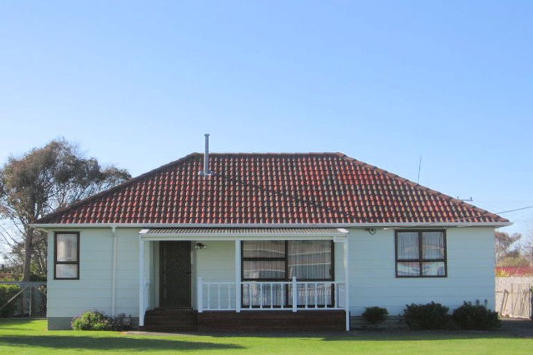 Photo of property in 3 Gladstone Street, Foxton, 4814