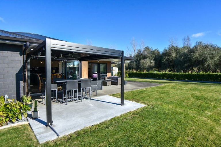Photo of property in 5 Pukeko Lane, Carterton, 5713