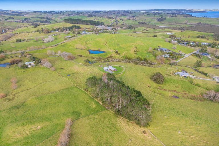 Photo of property in 358 B M Gubb Road, Port Albert, Wellsford, 0973