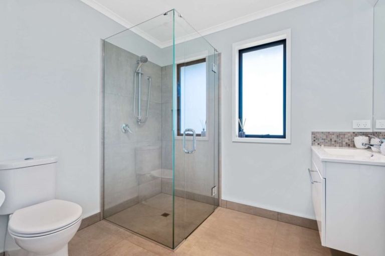 Photo of property in 52 Sunset Drive, Pukekohe, 2120