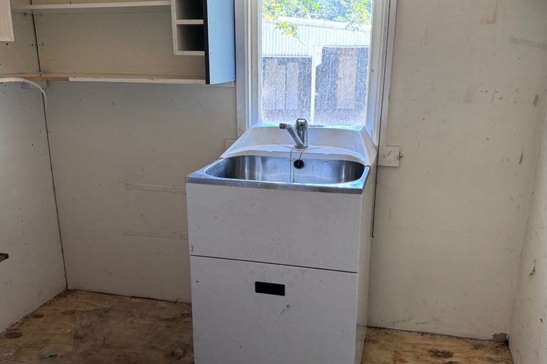 Photo of property in 25 Wairau Road, Picton, 7220