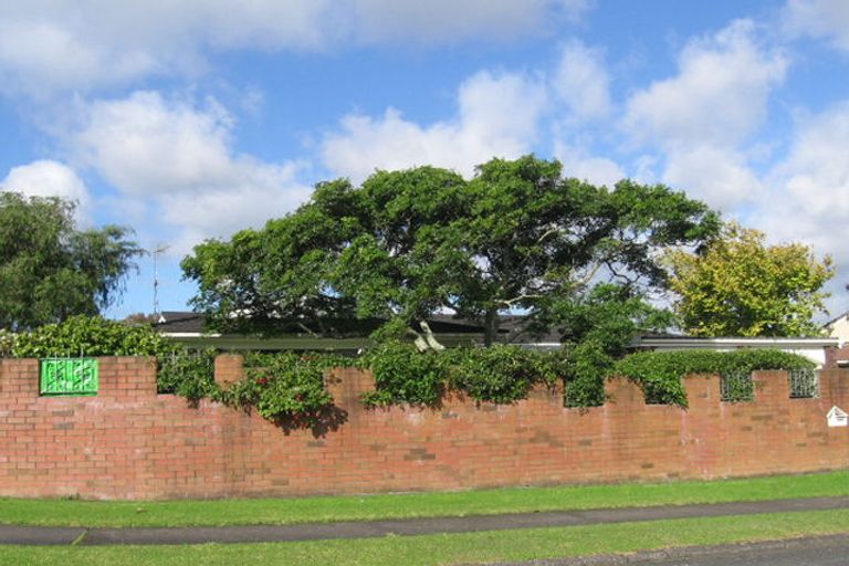 Photo of property in 15 Kentigern Close, Pakuranga, Auckland, 2010