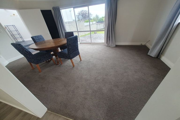 Photo of property in 32 Lake Crescent, Hamilton Lake, Hamilton, 3204