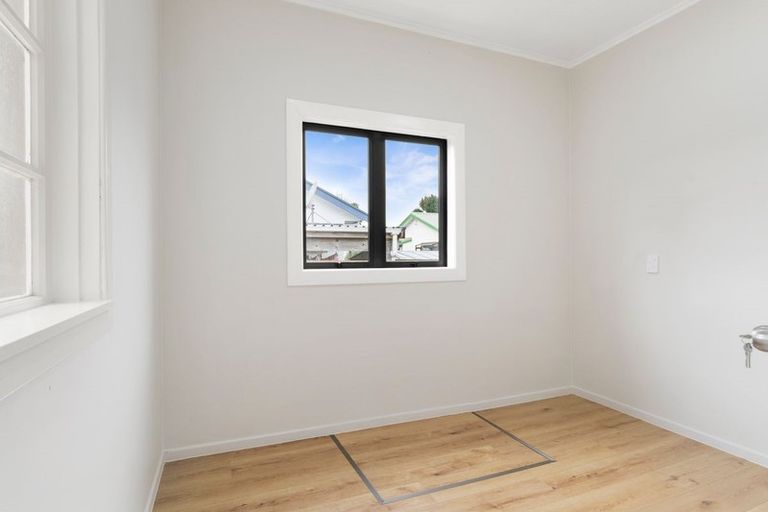 Photo of property in 40a Plunket Avenue, Papatoetoe, Auckland, 2104