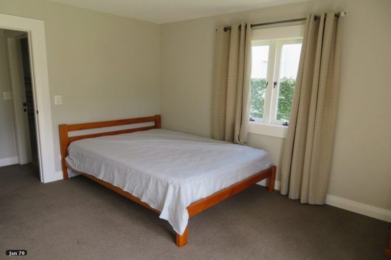 Photo of property in 16a Clifton Road, Hauraki, Auckland, 0622