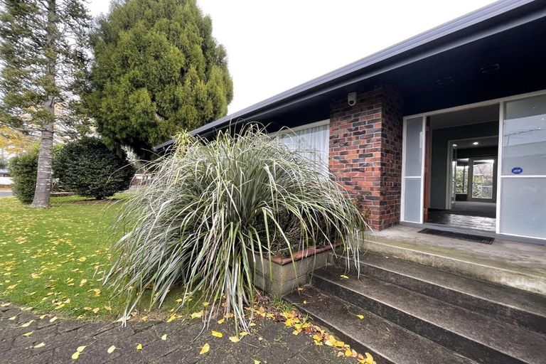 Photo of property in 3 James Place, Opaheke, Papakura, 2113