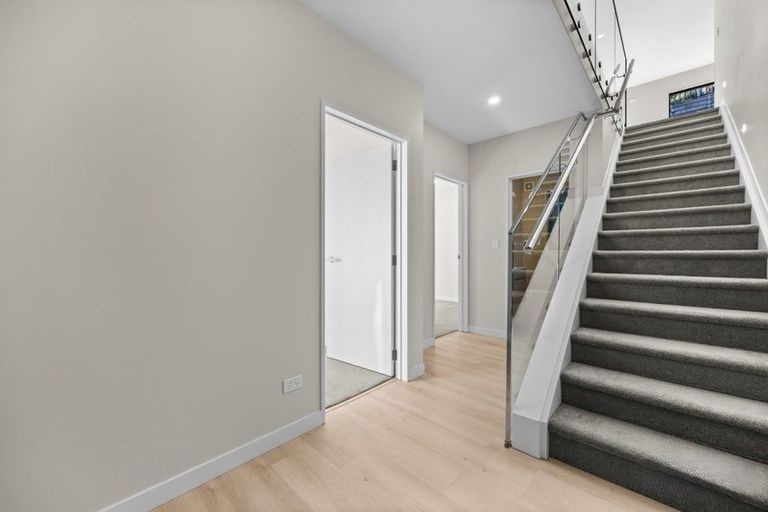 Photo of property in 30 Bannockburn Road, Opaheke, 2113