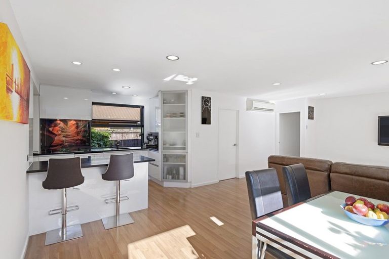 Photo of property in 10 Lochmore Street, Bishopdale, Christchurch, 8051