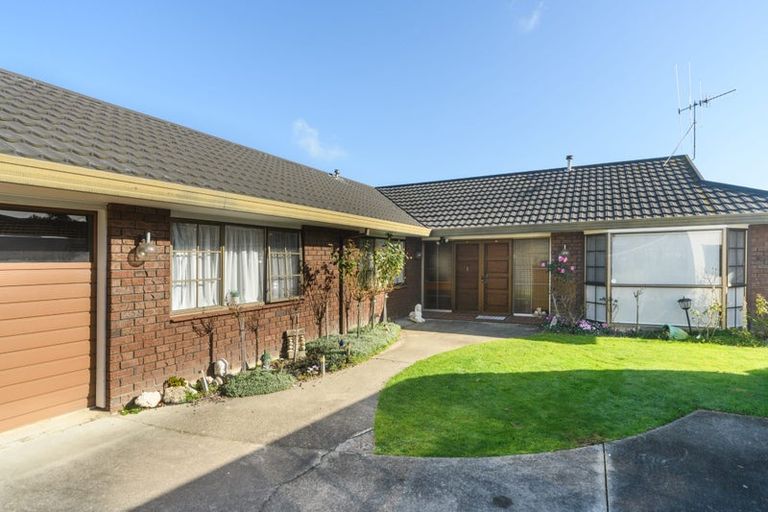 Photo of property in 44 Pencarrow Street, Highbury, Palmerston North, 4412