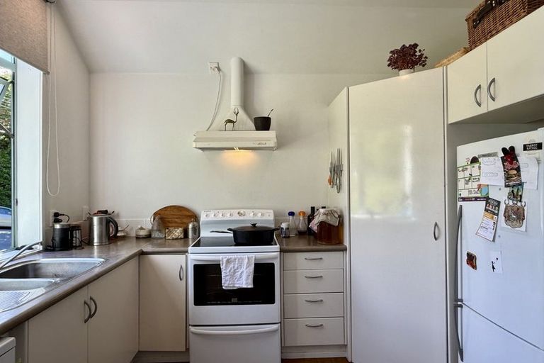 Photo of property in 93a Kelburn Parade, Kelburn, Wellington, 6012