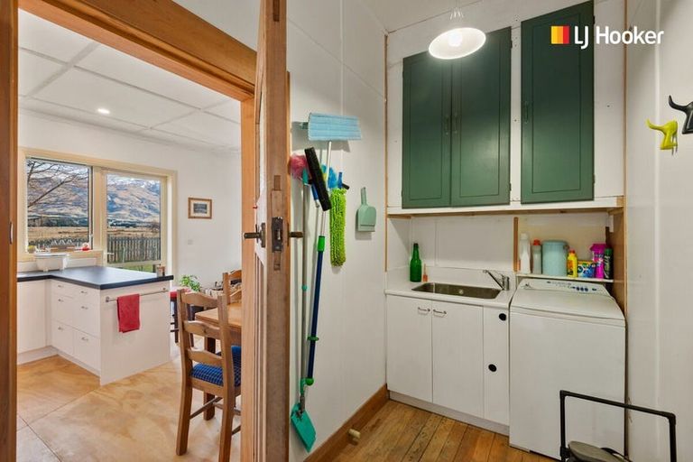 Photo of property in 6189 Middlemarch-sutton Road, Middlemarch, 9597