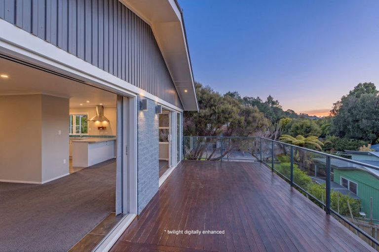 Photo of property in 54 Main Street, Coromandel, 3506
