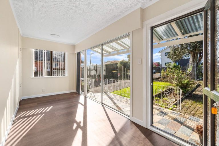 Photo of property in 7 Kelsey Crescent, Hillsborough, Auckland, 1042