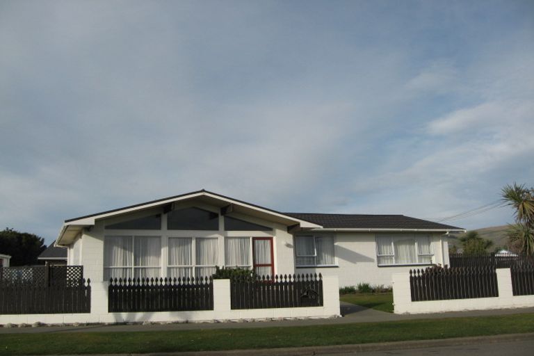 Photo of property in 10 Penguin Street, Southshore, Christchurch, 8062