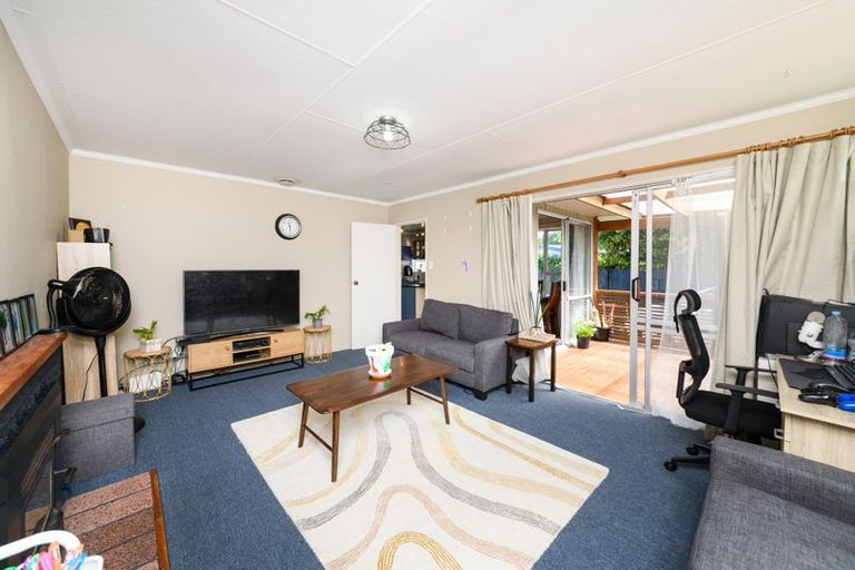Photo of property in 16 Carter Crescent, Awapuni, Palmerston North, 4412