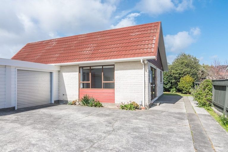 Photo of property in 18a Belvedere Avenue, Waikanae, 5036