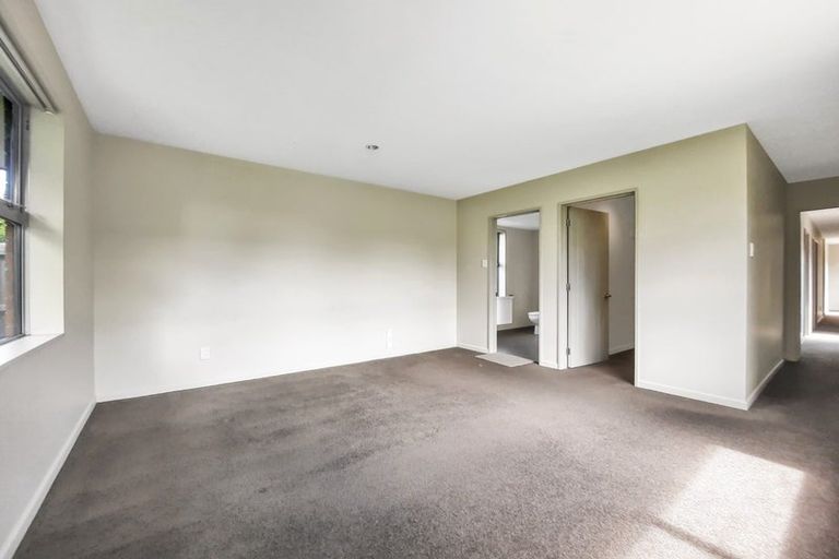 Photo of property in 1 Crocus Lane, Aidanfield, Christchurch, 8025