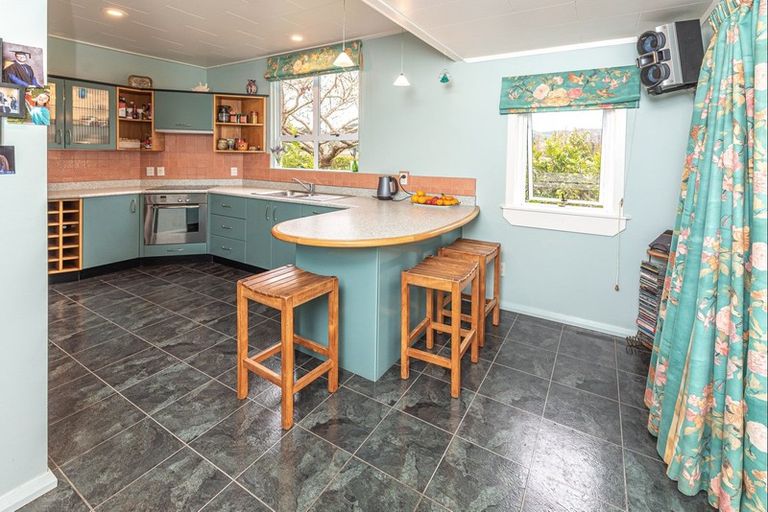 Photo of property in 408 Kaiwhaiki Road, Kaiwhaiki, Whanganui, 4575