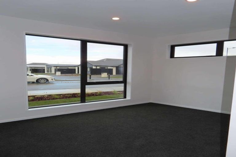 Photo of property in 24 Mcgrath Lane, Rangiora, 7400