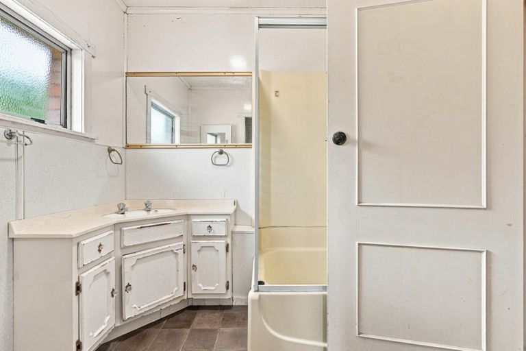 Photo of property in 10 Jellicoe Street, Morningside, Whangarei, 0110