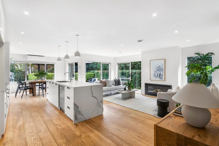 Photo of property in 22c Waipa Street, Birkenhead, Auckland, 0626